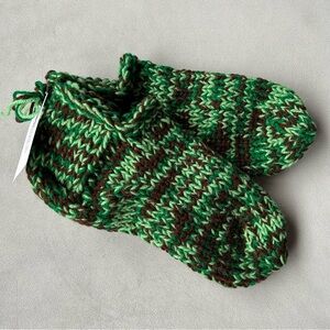 Hand Knit Slippers 🇨🇦 ~ Men’s Size 10/11 ~ Shop Local ~ Brand New!